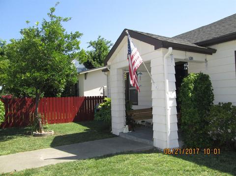 305 A St, Isleton, CA 95641 photo 3