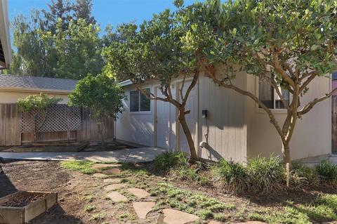 1900 Legend Dr, Modesto, CA 95357 photo 29