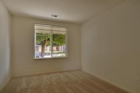 1900 Legend Dr, Modesto, CA 95357 photo 20