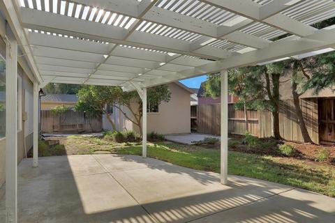 1900 Legend Dr, Modesto, CA 95357 photo 28