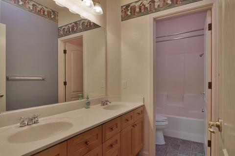 1900 Legend Dr, Modesto, CA 95357 photo 19