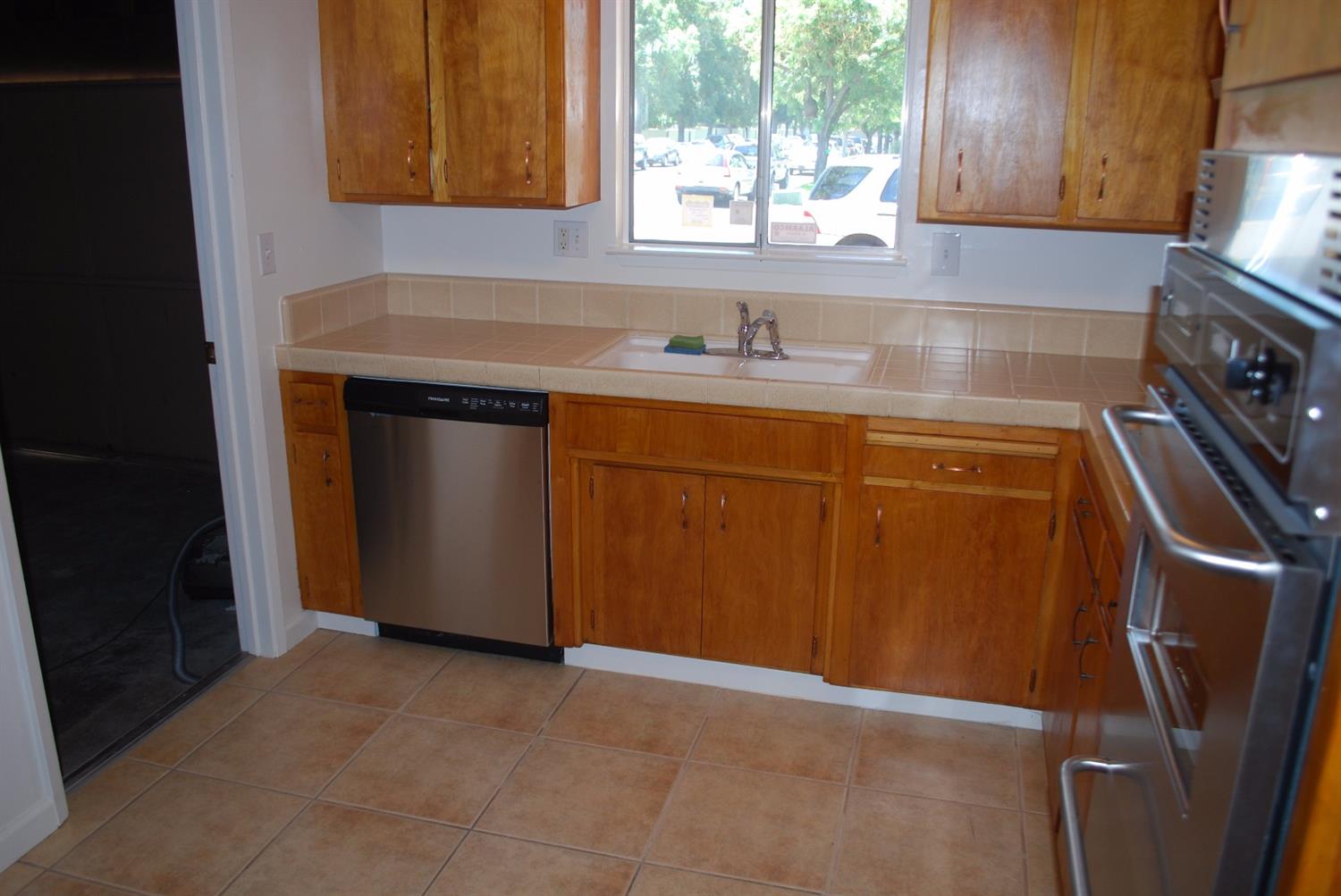509 Norwegian Ave, Modesto, CA 95350 photo 7