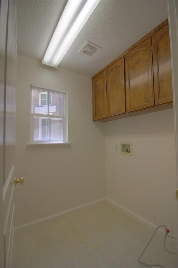 615 Zurich, Manteca, CA 95337 photo 25