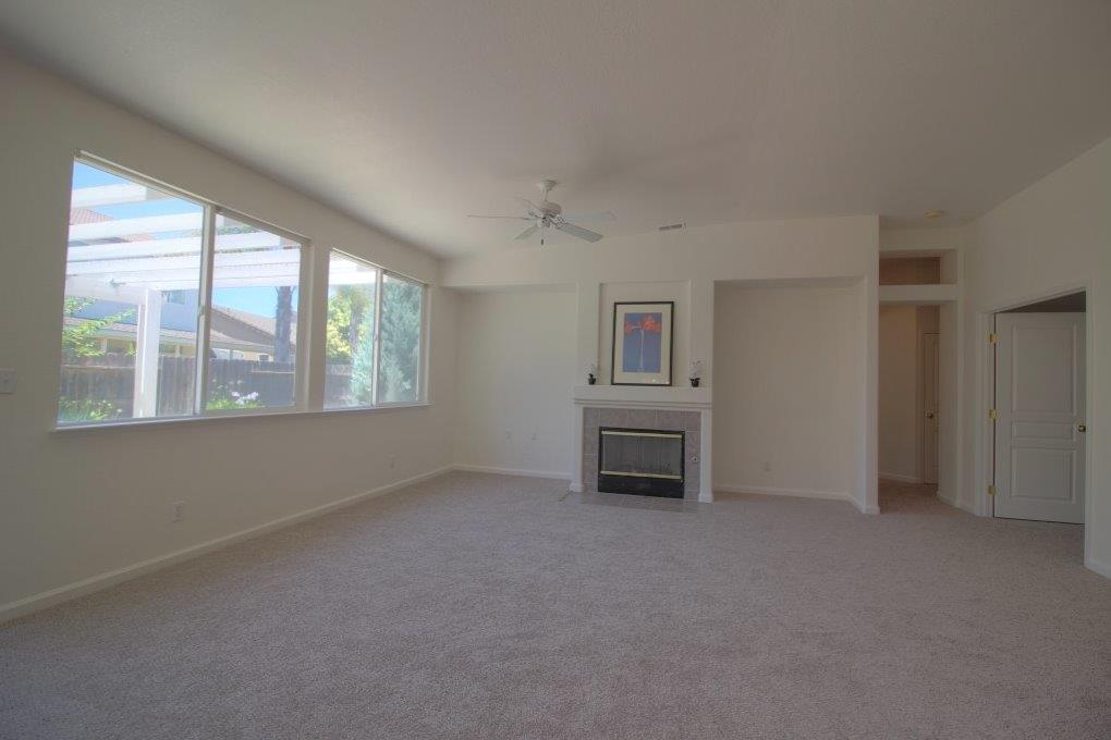 615 Zurich, Manteca, CA 95337 photo 11