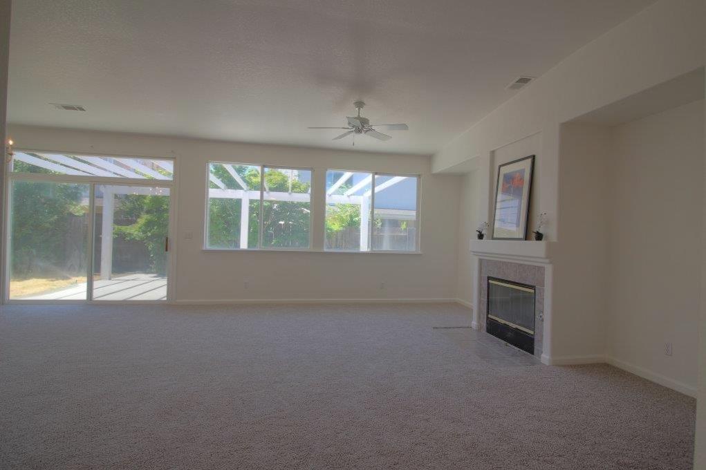 615 Zurich, Manteca, CA 95337 photo 13