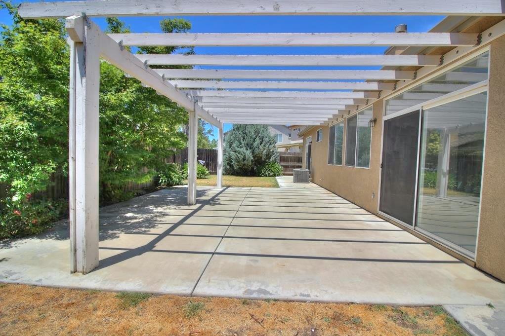 615 Zurich, Manteca, CA 95337 photo 34
