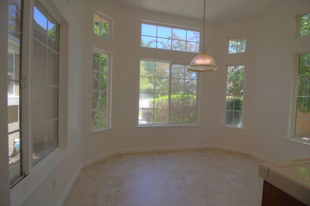 615 Zurich, Manteca, CA 95337 photo 9