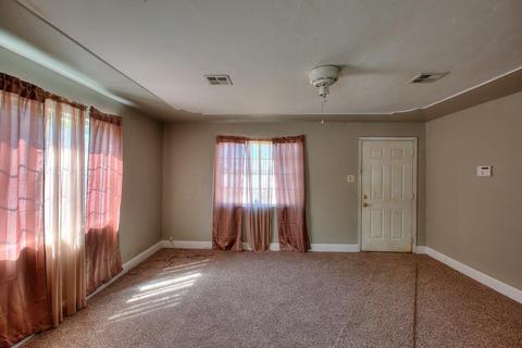 833 5th St, Turlock, CA 95380 photo 6