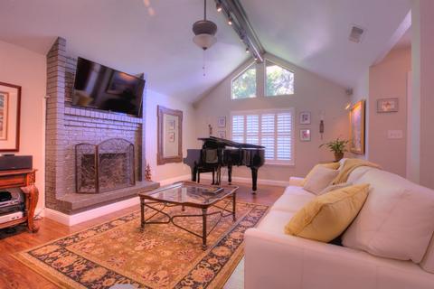 1300 Branch Ln, Modesto, CA 95355 photo 6