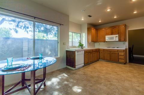 516 Wilmont Ln, Modesto, CA 95357 photo 7