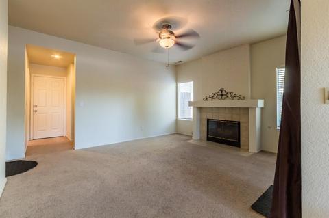516 Wilmont Ln, Modesto, CA 95357 photo 9