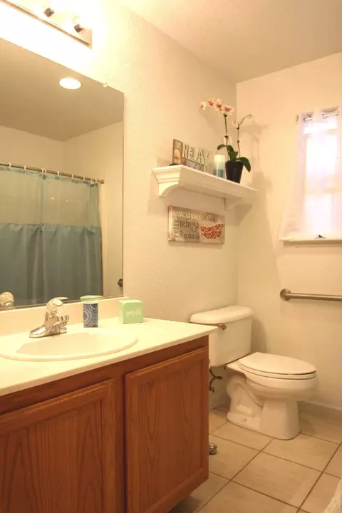 4253 Emmons Cir, Mather, CA 95655 photo 10