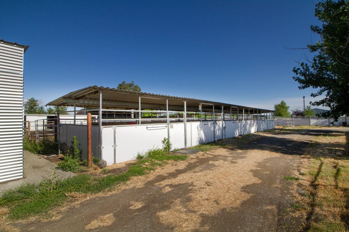 5121 Sweeney Rd, Winters, CA 95694 photo 15