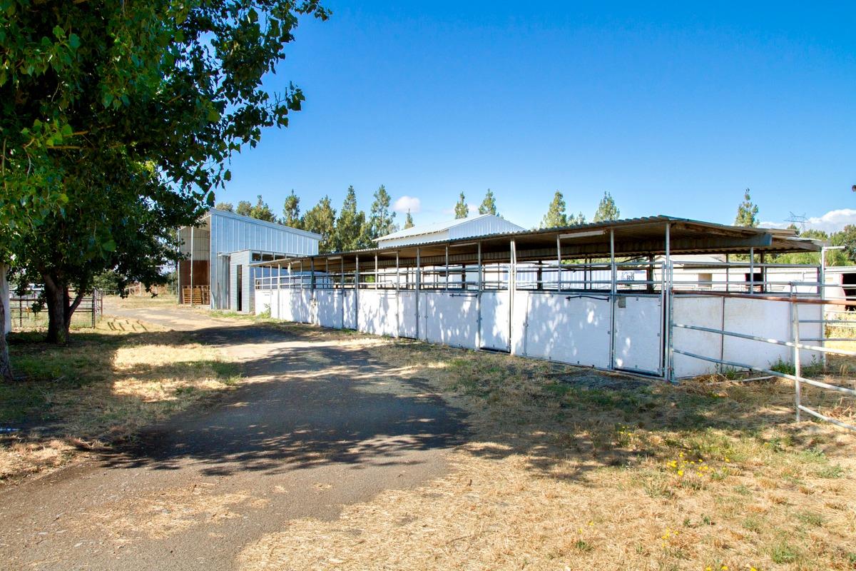 5121 Sweeney Rd, Winters, CA 95694 photo 17