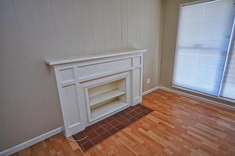 1611 Sunrise Ave, Modesto, CA 95350 photo 9