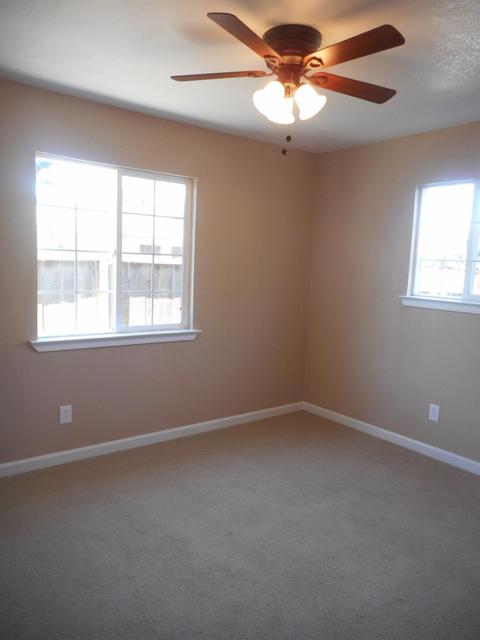 4919 Brooklyn Ct, Modesto, CA 95357 photo 8