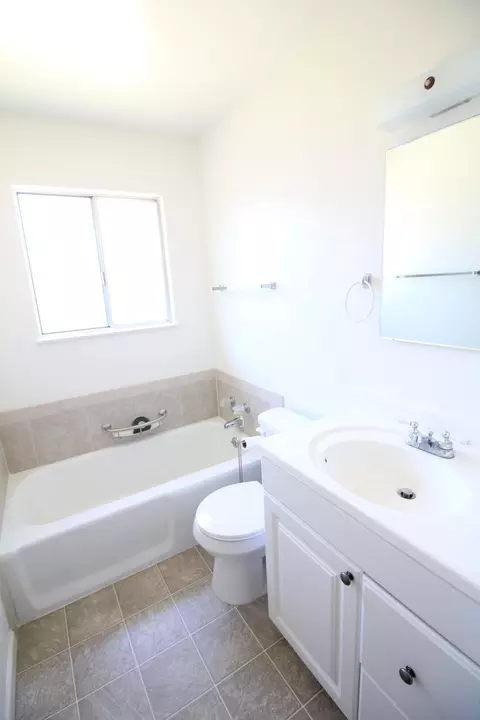 1031 6th St, Ripon, CA 95366 photo 12