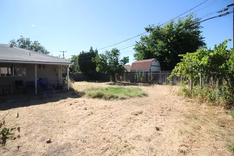 1031 6th St, Ripon, CA 95366 photo 17