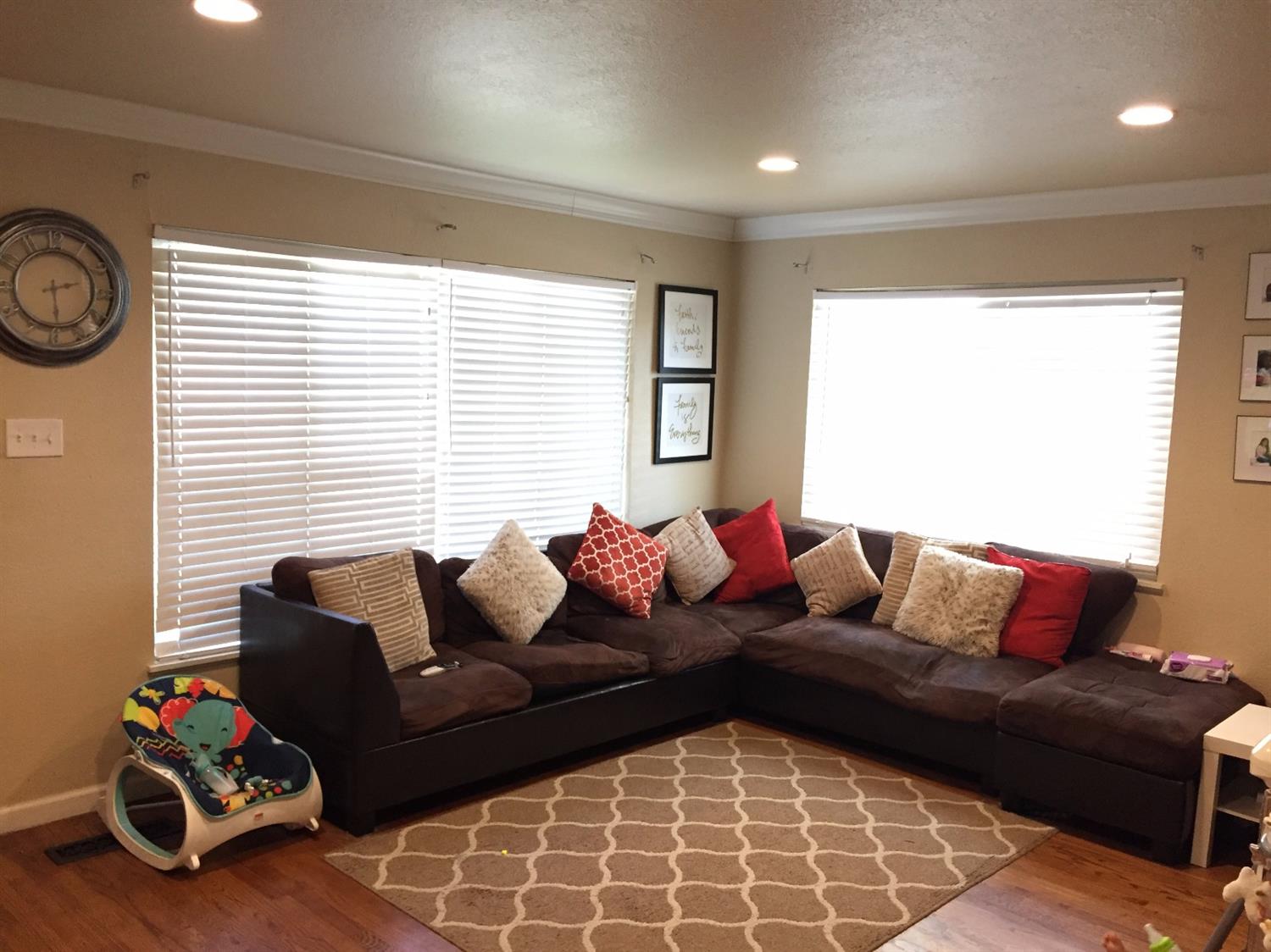 246 E Highland Ave, Tracy, CA 95376 photo 3