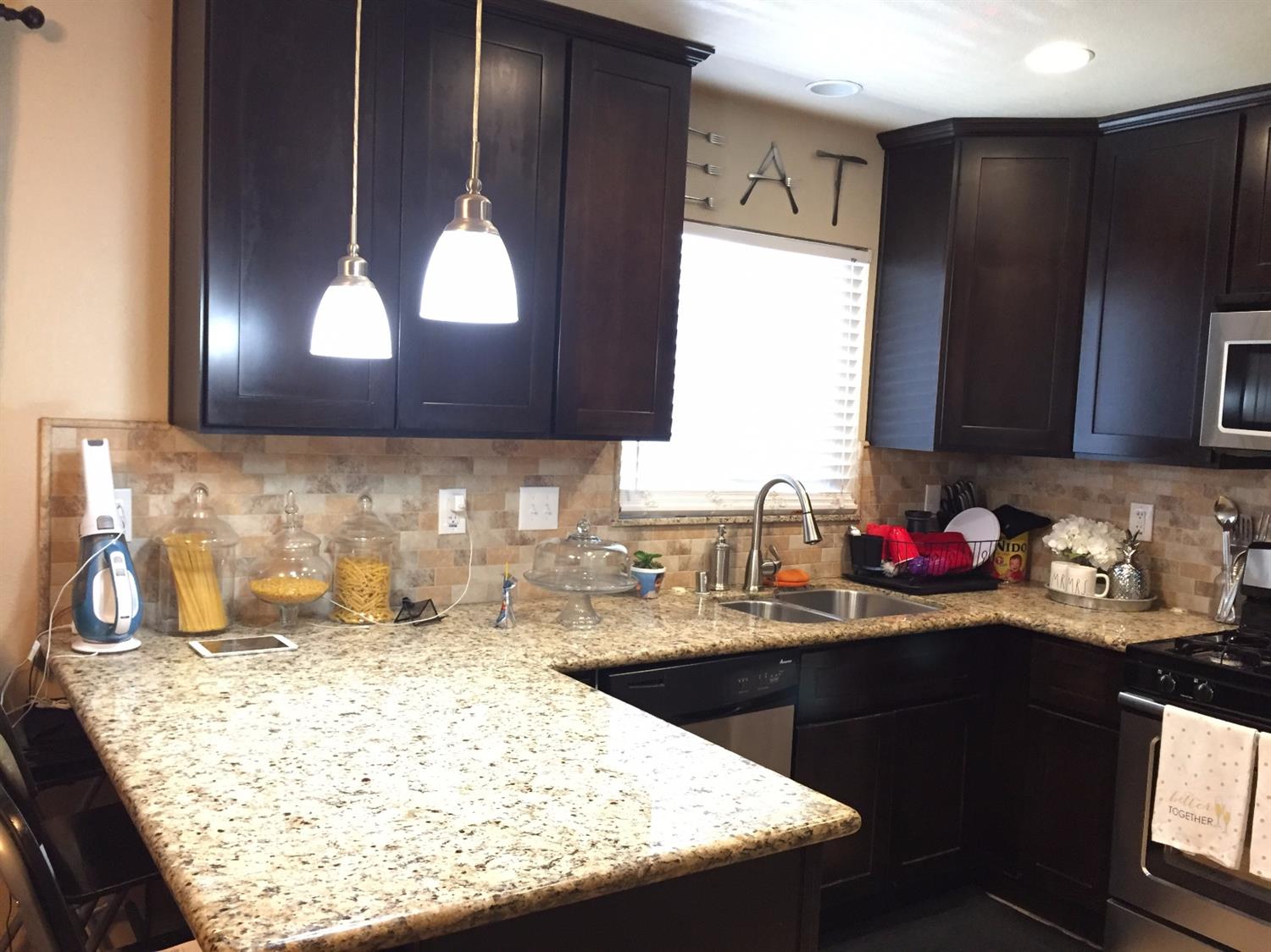 246 E Highland Ave, Tracy, CA 95376 photo 5