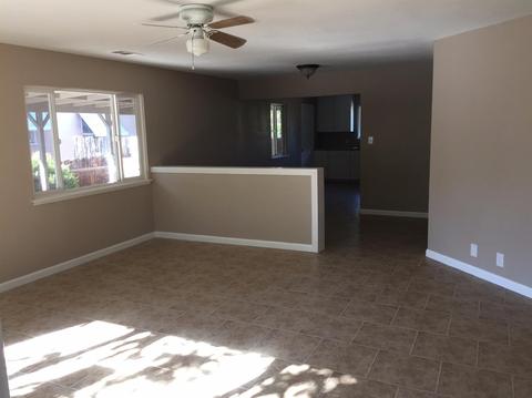 1012 Main St, Newman, CA 95360 photo 3