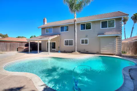 2228 Senimi Cir, Ceres, CA 95307 photo 2