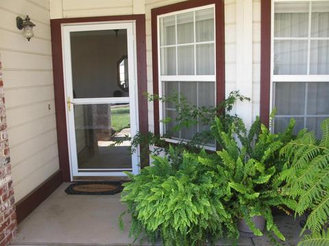 1849 Schellbach Dr, Lincoln, CA 95648 photo 2