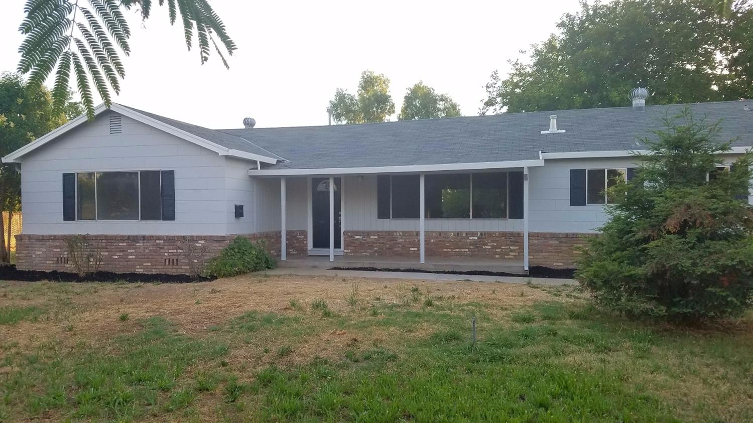 4690 Ardmore Ave, Olivehurst, CA 95961 photo 1