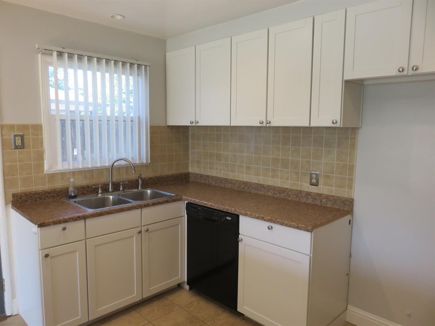 701 Edison Ave, Modesto, CA 95350 photo 15