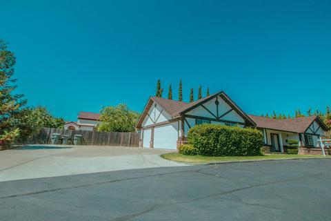 5501 Stately Oak Ln, Carmichael, CA 95608 photo 2