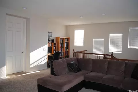 4217 Gabriel Way, Modesto, CA 95356 photo 9