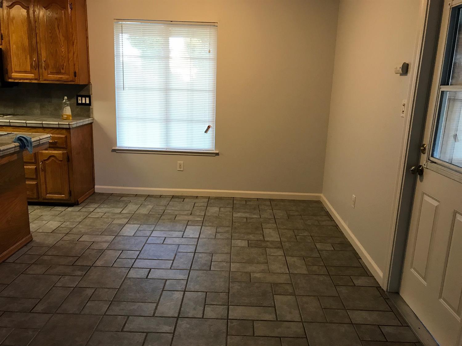 2709 Rose Ave, Ceres, CA 95307 photo 8