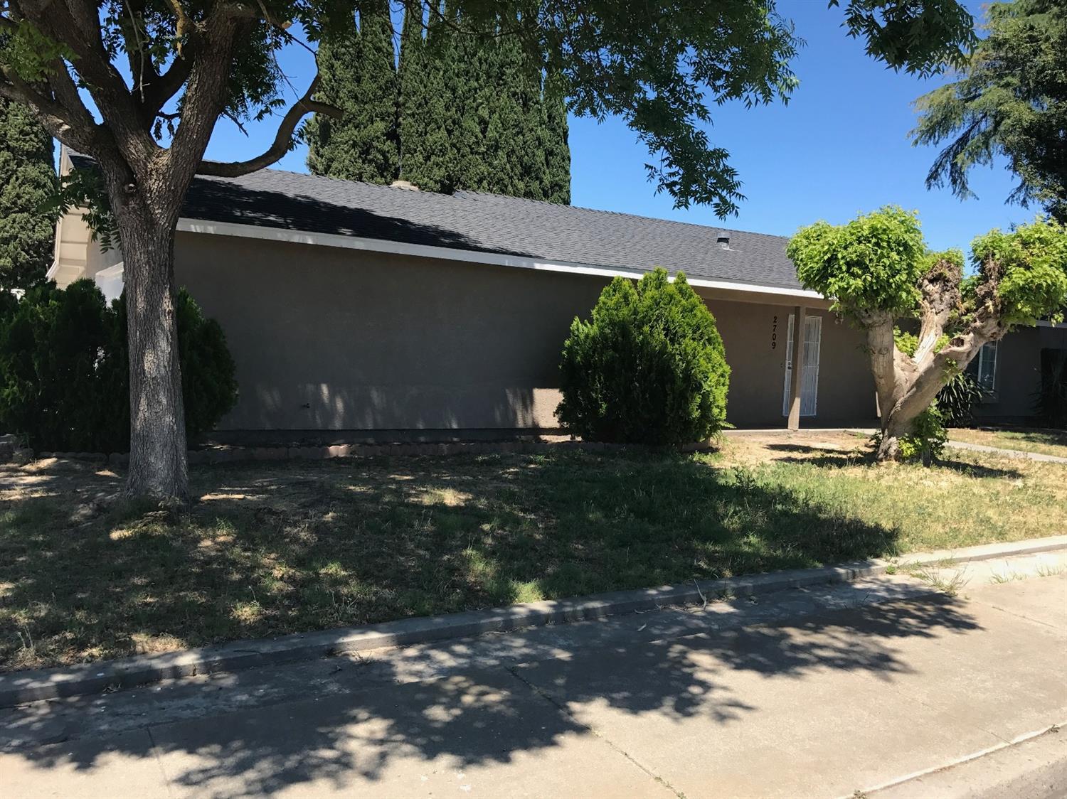 2709 Rose Ave, Ceres, CA 95307 photo 2