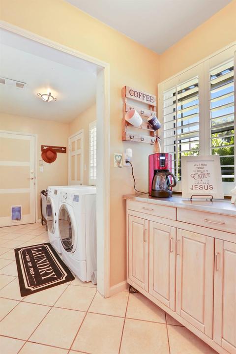 1115 W Walnut St, Lodi, CA 95240 photo 13