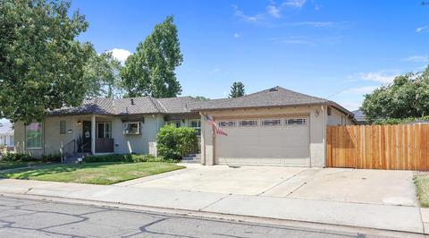 1115 W Walnut St, Lodi, CA 95240 photo 2