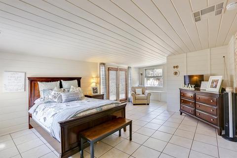 1115 W Walnut St, Lodi, CA 95240 photo 22