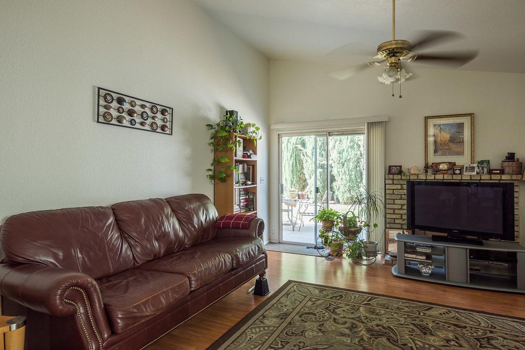 3813 Ellenboro Ave, Modesto, CA 95357 photo 3