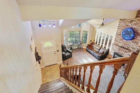 1616 Pantaleo Dr, Modesto, CA 95355 photo 8
