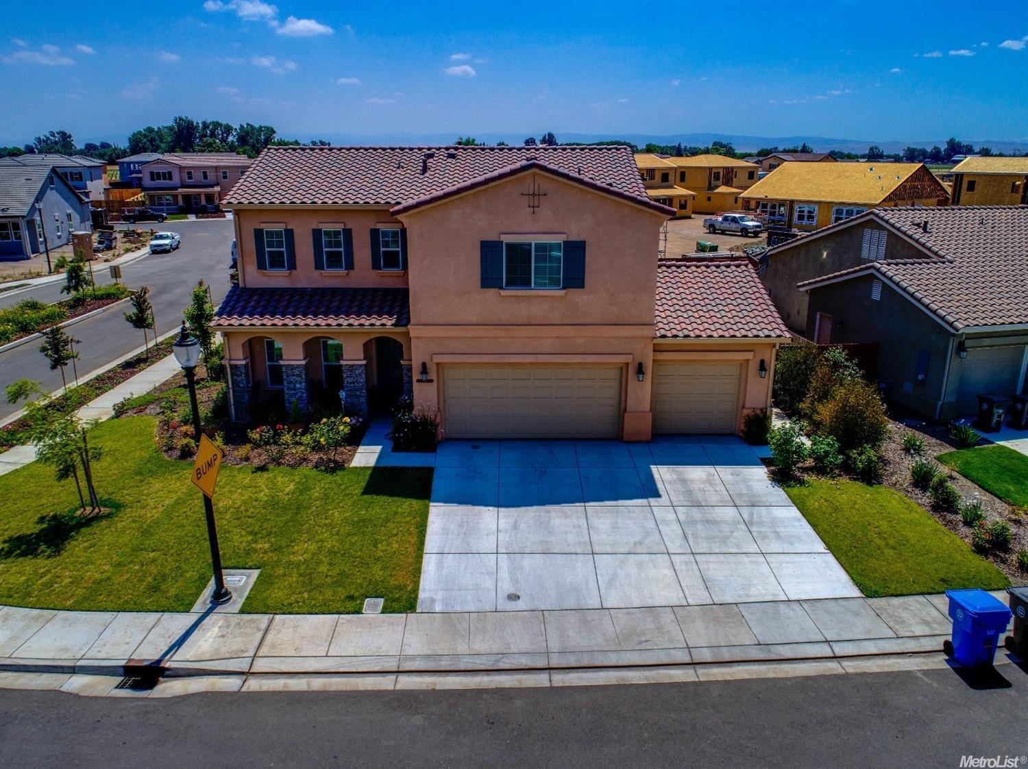 1518 Sephos St, Manteca, CA 95337 photo 2