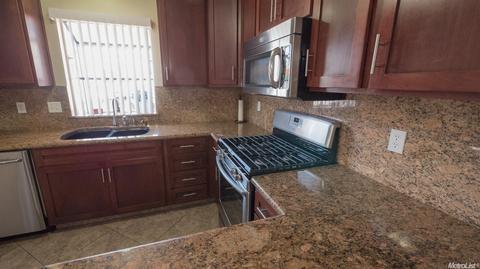 1932 Ginger Pl, Manteca, CA 95336 photo 9