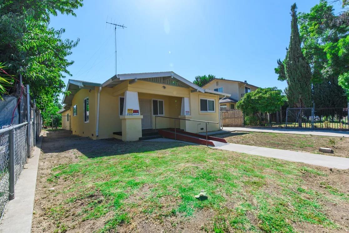 707 3rd St, Modesto, CA 95351 photo 2
