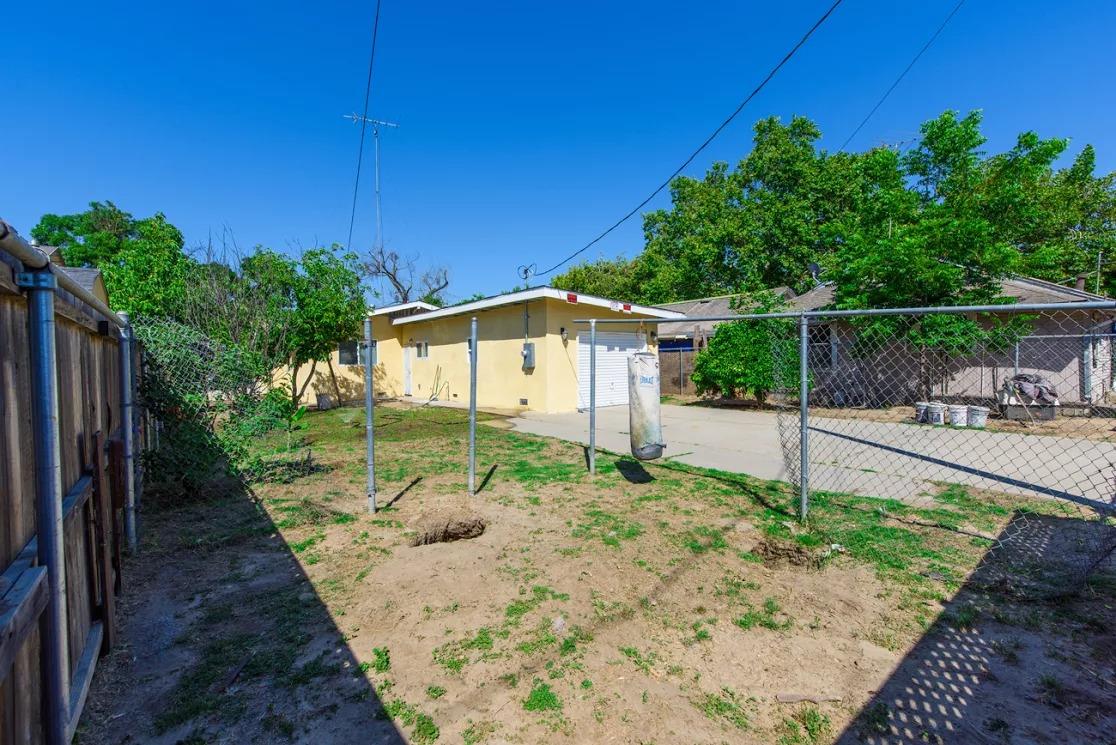 707 3rd St, Modesto, CA 95351 photo 3