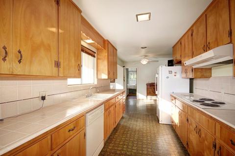 1390 Gary Way, Carmichael, CA 95608 photo 11