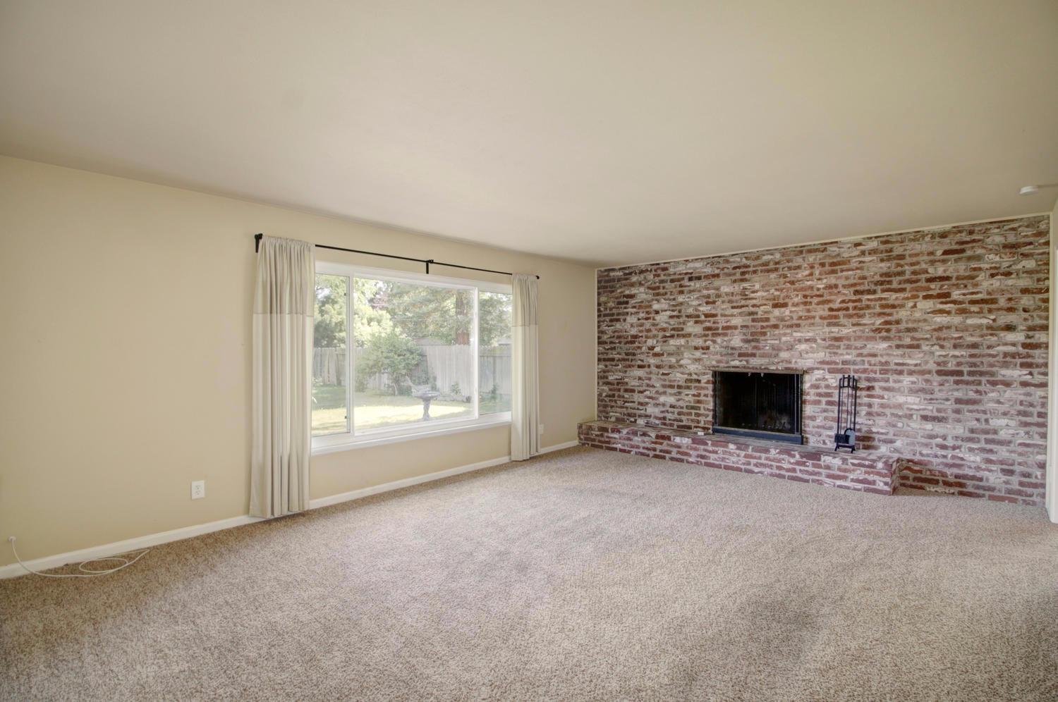 4711 Arden Way, Carmichael, CA 95608 photo 7