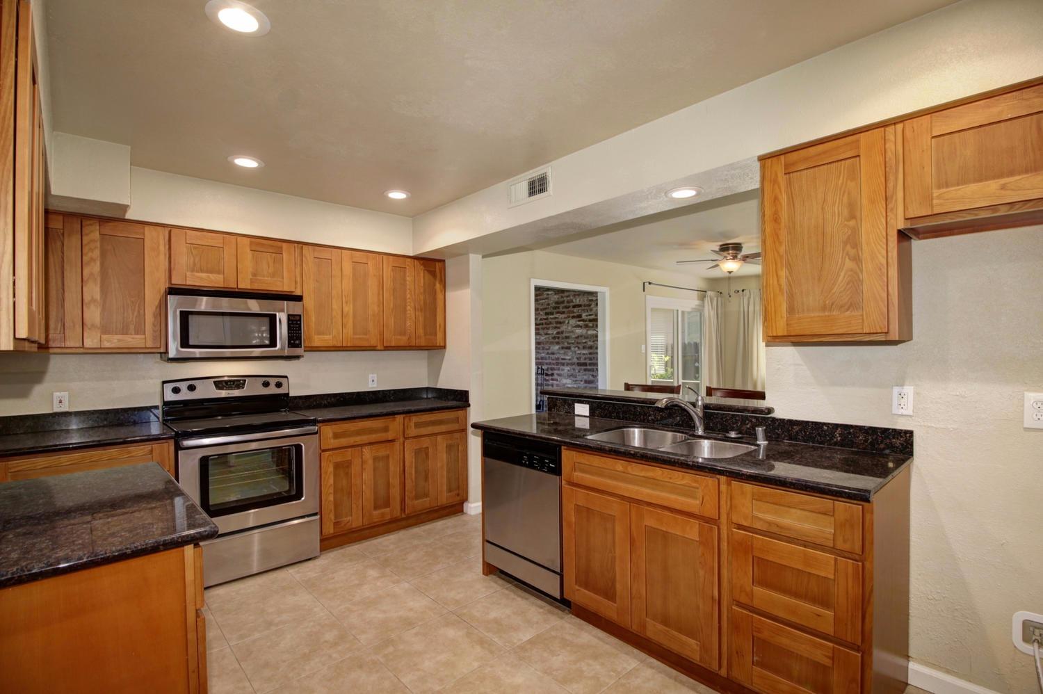 4711 Arden Way, Carmichael, CA 95608 photo 18