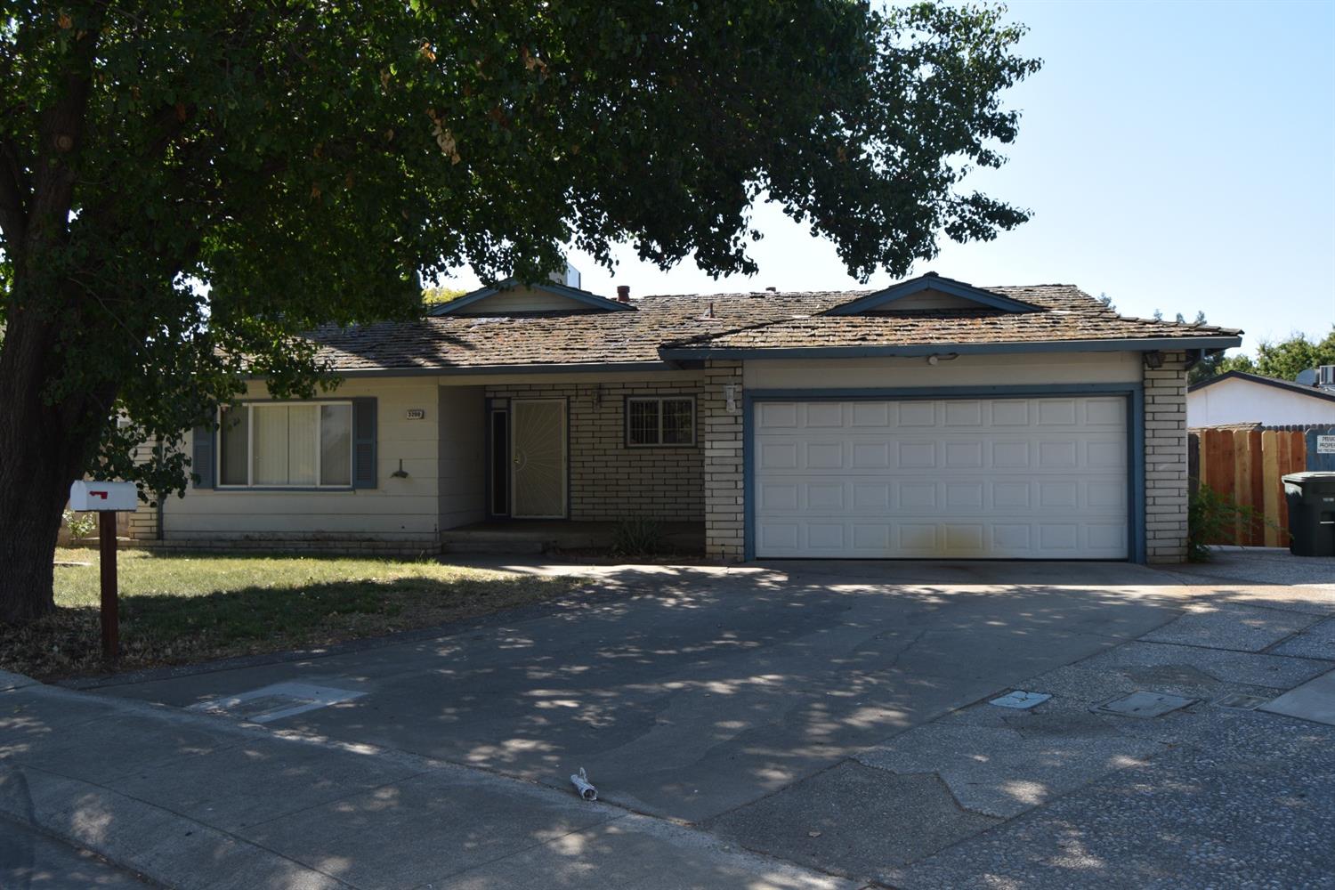 3200 Janet Cir, Modesto, CA 95350 photo 1