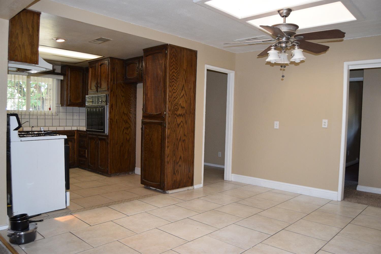 3200 Janet Cir, Modesto, CA 95350 photo 5