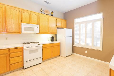 1995 Hyde Park Pl, Manteca, CA 95336 photo 7