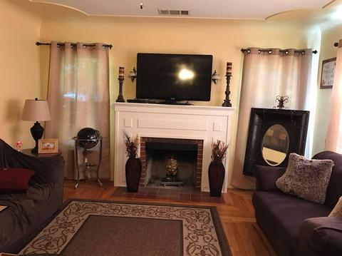 422 Olive Ave, Modesto, CA 95350 photo 2