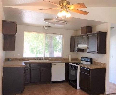204 Torvend Way, Patterson, CA 95363 photo 2